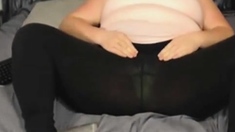 Big woman teases in leggings
